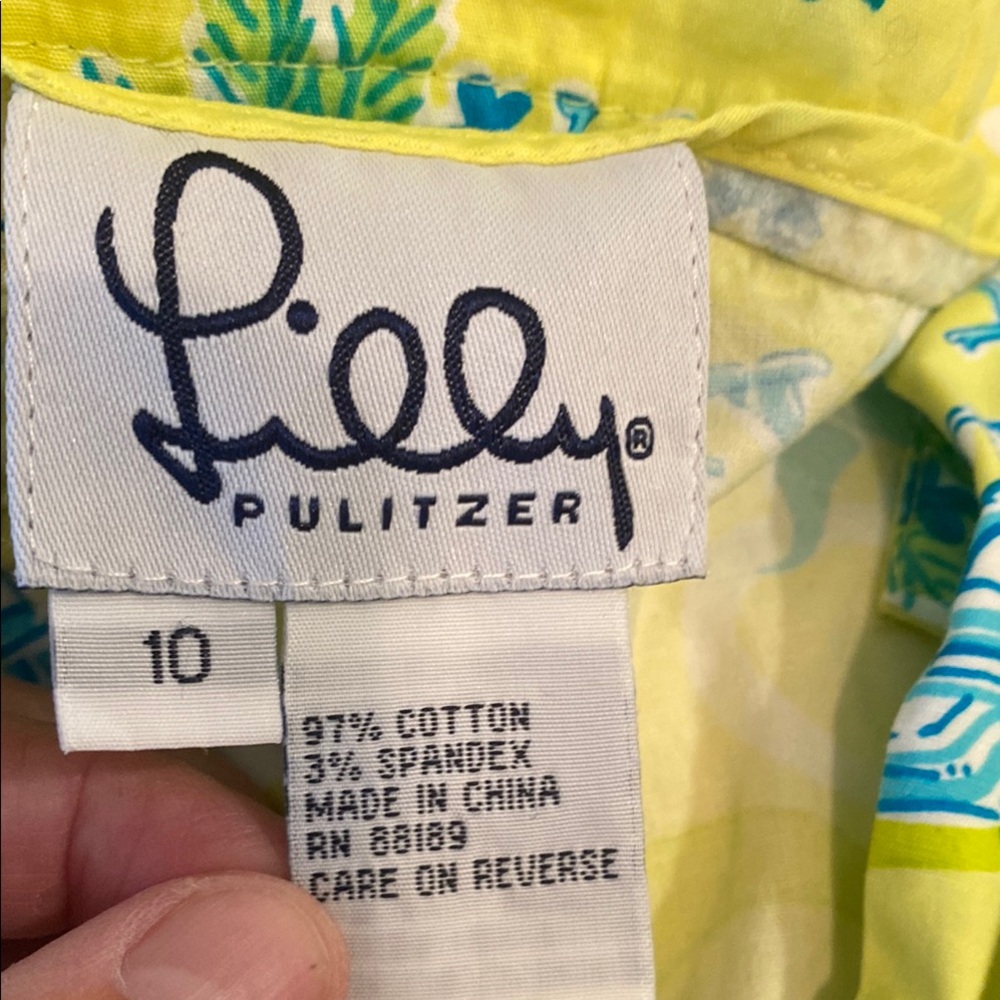Preowned Lilly Pulitzer capris pants 10 medium